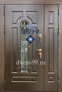  Дверь с МДФ и стеклом с ковкой №55
